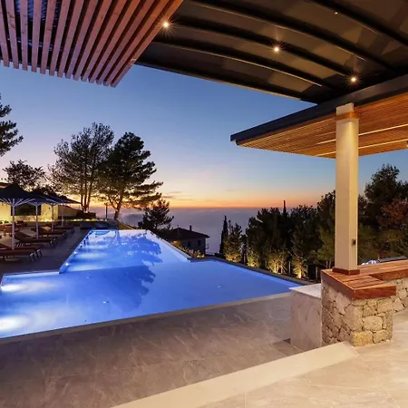 Yahli * Kalamitsi (Lefkada)